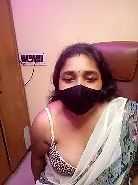 Snapshot of Tanvi_My_Girl chatting on 13, 3, 2026 Tanvi My Girl online show from 13, 3, 2026