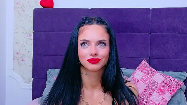 NataliaCroft online show from 5, 5, 2026
