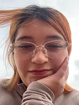 Kari leonXXX online show from 27, 3, 2026