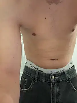 Hommemysterieux online show from 14, 3, 2026