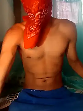 ElchicoX01 online show from 24, 3, 2026