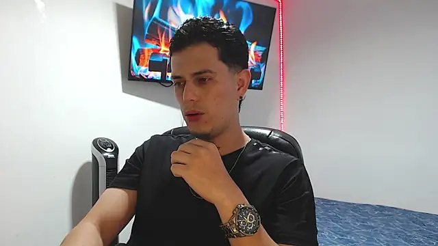 Snapshot of JUAN_CAMILOXXX chatting on 24, 4, 2026 JUAN CAMILOXXX online show from 24, 4, 2026
