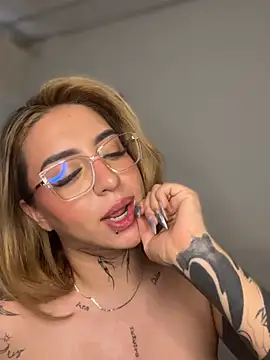 CarolQueen1  online show from 14, 6, 2026