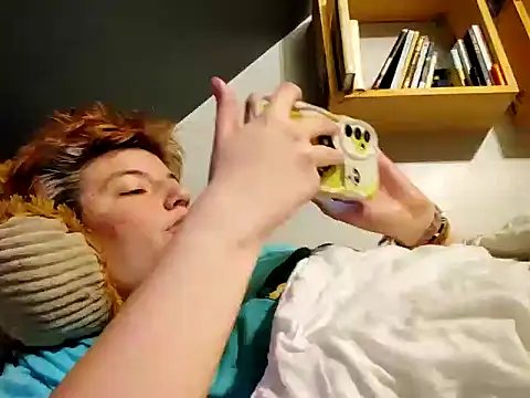 thatcutesubgirlwlw online show from 30, 3, 2026