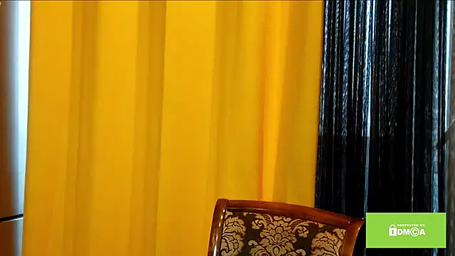 OlivaArashiro online show from 24, 3, 2026