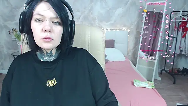 Snapshot of Qwerty_Anna_Lbo chatting on 15, 3, 2026 Qwerty Anna Lbo online show from 15, 3, 2026