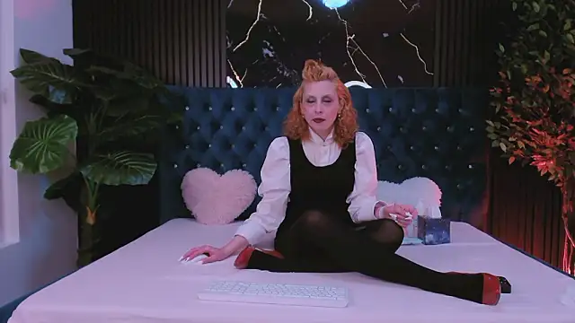 EllieKnights online show from 23, 3, 2026