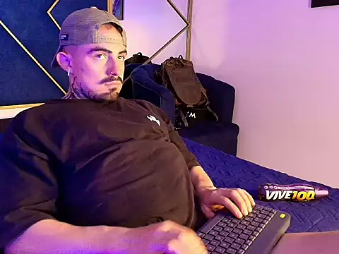 Dallas Whitee online show from 19, 3, 2026