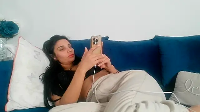 Miss juicy babes69 online show from 23, 3, 2026