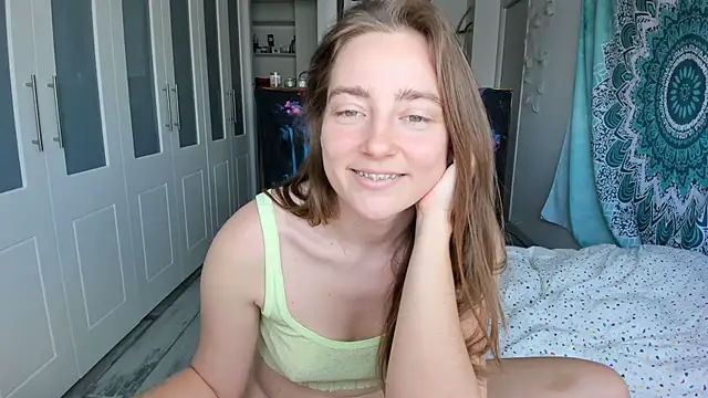 Snapshot of LiaSasha chatting on 12, 5, 2026 LiaSasha online show from 12, 5, 2026