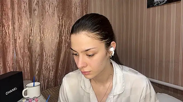 Snapshot of AylaLust chatting on 15, 3, 2026 AylaLust online show from 15, 3, 2026