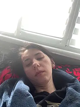 Oliviyaa kiss  online show from 13, 3, 2026