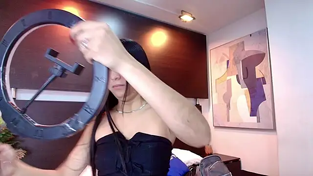 Gabriela meow online show from 9, 5, 2026