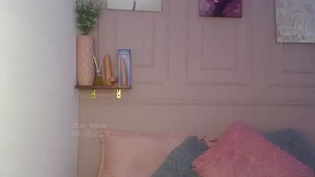 zoe  baker online show from 8, 5, 2026