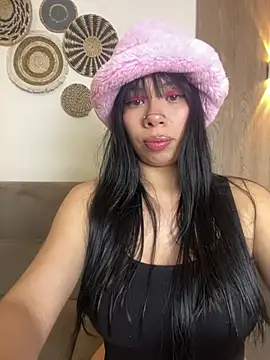 Queen Chanel XXX online show from 10, 5, 2026