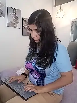 Liily Foxxy online show from 12, 5, 2026