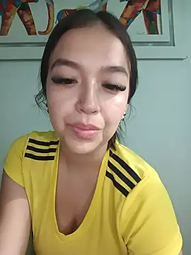 Kitty Loveee online show from 27, 6, 2026