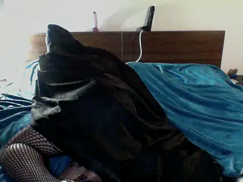 Snapshot of Chemmak93 chatting on 6, 4, 2026 Chemmak93 online show from 6, 4, 2026
