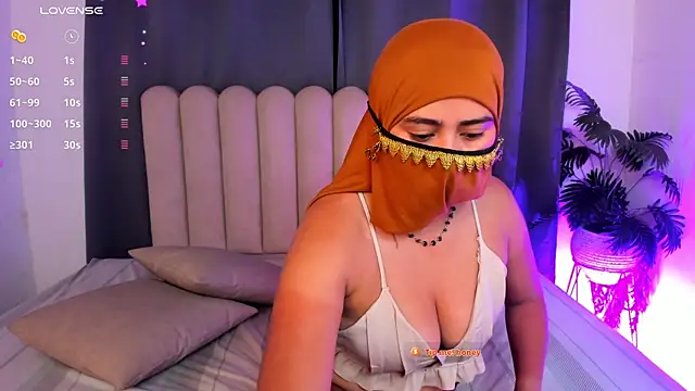 Snapshot of bahiya_aziz chatting on 23, 6, 2026 bahiya aziz online show from 23, 6, 2026