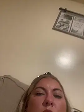 Jewelsbby93 online show from 31, 3, 2026