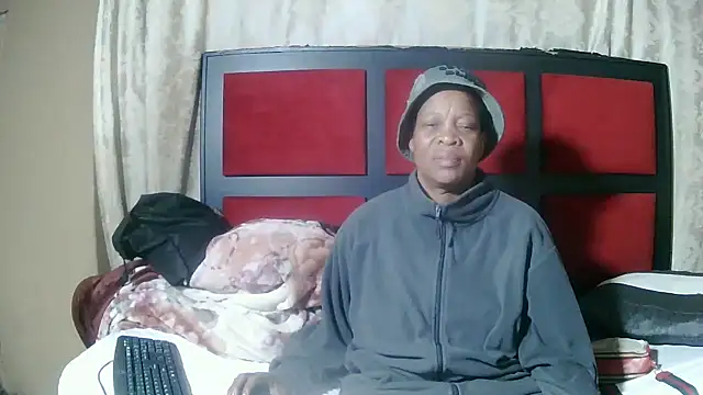 JoycyQueen online show from 22, 6, 2026