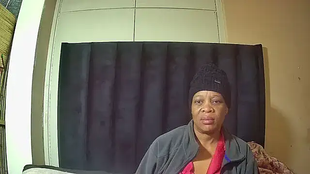 JoycyQueen online show from 2, 7, 2026