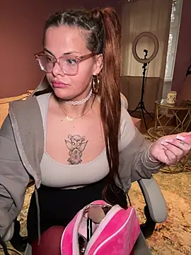 EmiliaSunx online show from 16, 3, 2026