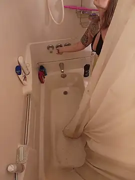 NicolePearl online show from 19, 3, 2026