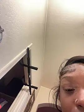 Sexyasscedes online show from 10, 3, 2026