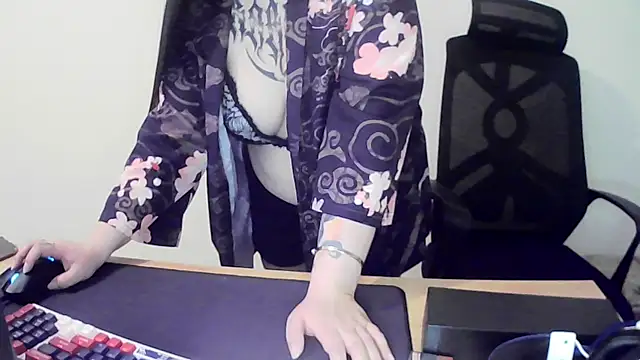 elena haeys online show from 21, 4, 2026