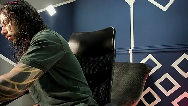 Snapshot of melody_ft_jesus chatting on 17, 3, 2026 melody ft jesus online show from 17, 3, 2026