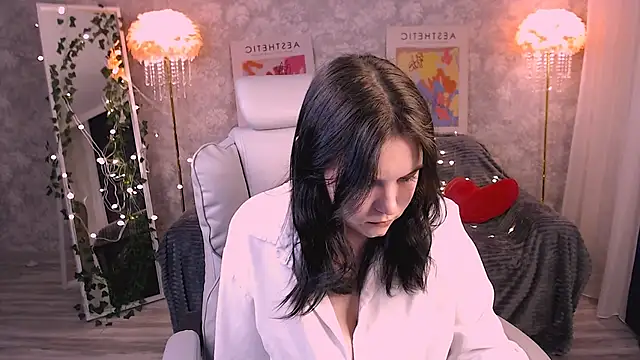 AaliceJones online show from 24, 3, 2026