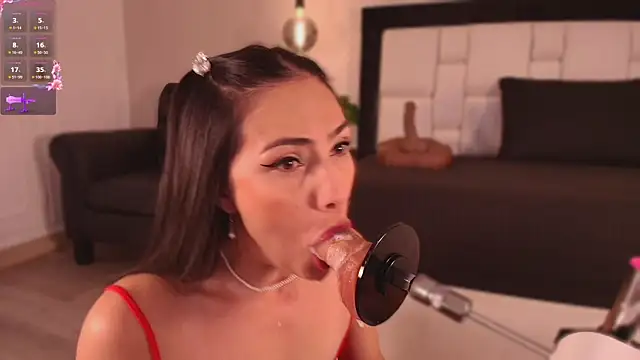 Mia gag  online show from 14, 5, 2026