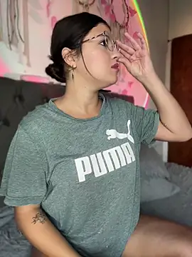 AitanaRosee online show from 12, 5, 2026