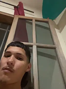 Carlitosd14 online show from 12, 3, 2026