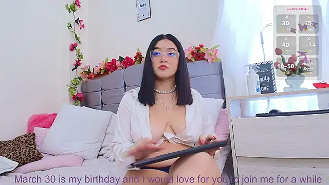 Isabella Roses  online show from 21, 3, 2026