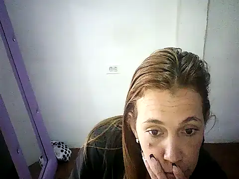 Sophy cambell online show from 17, 3, 2026