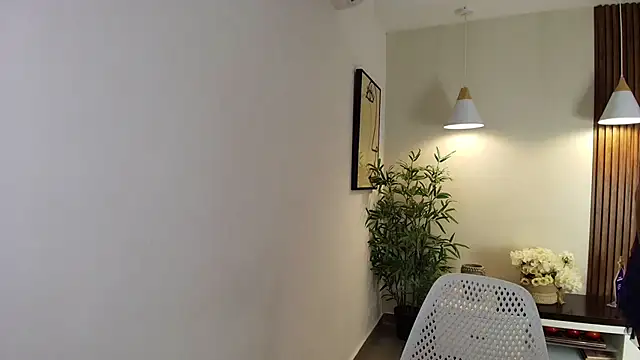 Astrid Black online show from 19, 3, 2026