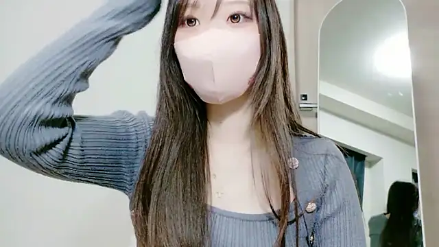 Snapshot of himachan_v chatting on 15, 4, 2026 himachan v online show from 15, 4, 2026