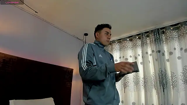 baby west online show from 17, 3, 2026