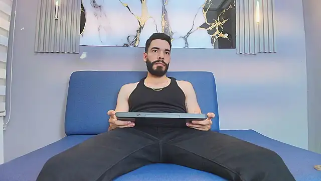 Snapshot of JEAN_LEWIS2 chatting on 11, 3, 2026 JEAN LEWIS2 online show from 11, 3, 2026