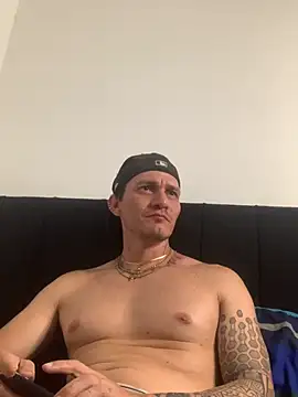 katyyanddixon online show from 24, 3, 2026