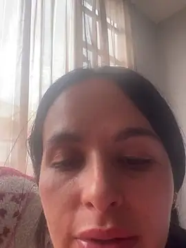 leila moretti online show from 13, 5, 2026