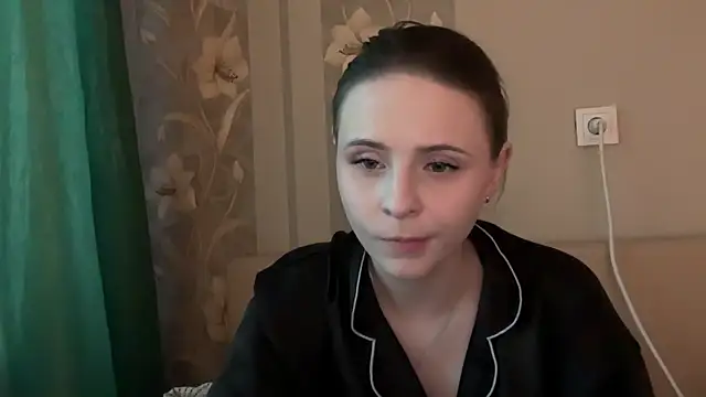 little shy girll online show from 24, 3, 2026