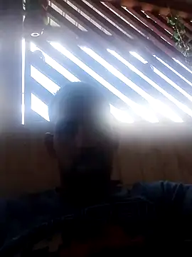Snapshot of luys23 chatting on 14, 7, 2026 luys23 online show from 14, 7, 2026