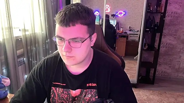 EricKnight1 online show from 18, 3, 2026