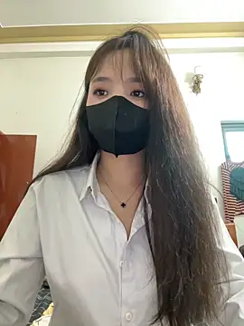 VyVy18 online show from 18, 5, 2026