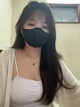Snapshot of VyVy18 chatting on 3, 7, 2026 VyVy18 online show from 3, 7, 2026