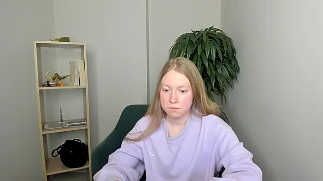 Snapshot of LashandaDevoto chatting on 15, 3, 2026 LashandaDevoto online show from 15, 3, 2026