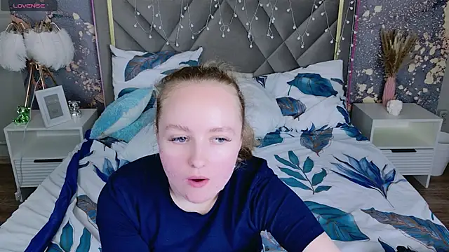 AnnaMoris online show from 25, 3, 2026